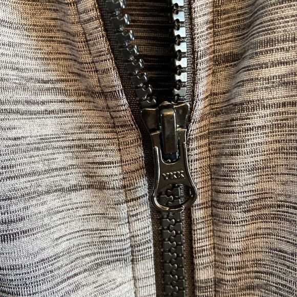 Maurices Activewear zip up jacket - Picture 4 of 14